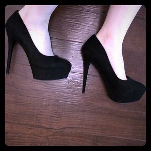 Forever 21 Cute Black High Heels